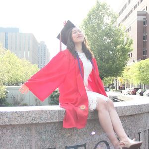 Meet your Posher, Lingling